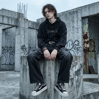 Jeans en denim noir délavé personnalisés avec patch en cuir et broderie en strass pour la vente en gros B2B