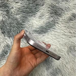 สมาร์ทโฟนสภาพเหมือนใหม่ ขนาด 6.1 นิ้ว ความจุ <span class=keywords><strong>128GB</strong></span> รองรับ 5G กล้องคู่ รองรับ eSIM (รุ่นปี <span class=keywords><strong>2022</strong></span>) - Product Image 5