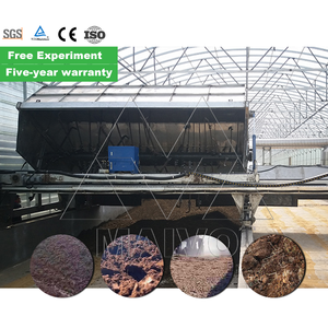 Compost de type chariot élévateur de haute qualité faisant des machines équipement d'engrais organique couteau hache Type Flip Machine - Product Image 1