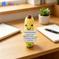 Jouet en peluche amigurumi banane au crochet fait main, poupée fruit en peluche pour la décoration de la maison, du bureau ou comme cadeau