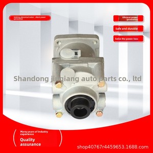 Valve de frein à air pour passagers et autobus 3514CF1-020C-L Fabriquée en Chine Pièces et accessoires pour autobus Zhongtong Kinglong Higer - Product Image 3