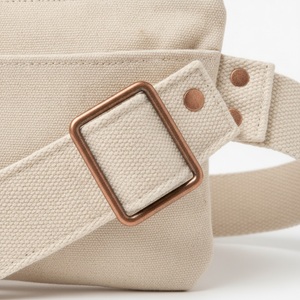 Pochette ceinture Pickleball en mélange de chanvre 10oz non teinte avec logo personnalisé, sac banane de tennis en gros - Product Image 4