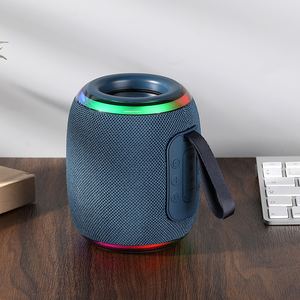 Chất Lượng Cao New Btspeaker Với RGB Đèn Màu Không Dây Ngoài Trời Máy Tính Để Bàn Không Thấm Nước Di Động Cầm Tay Cao-Điện Mini Loa - Product Image 3