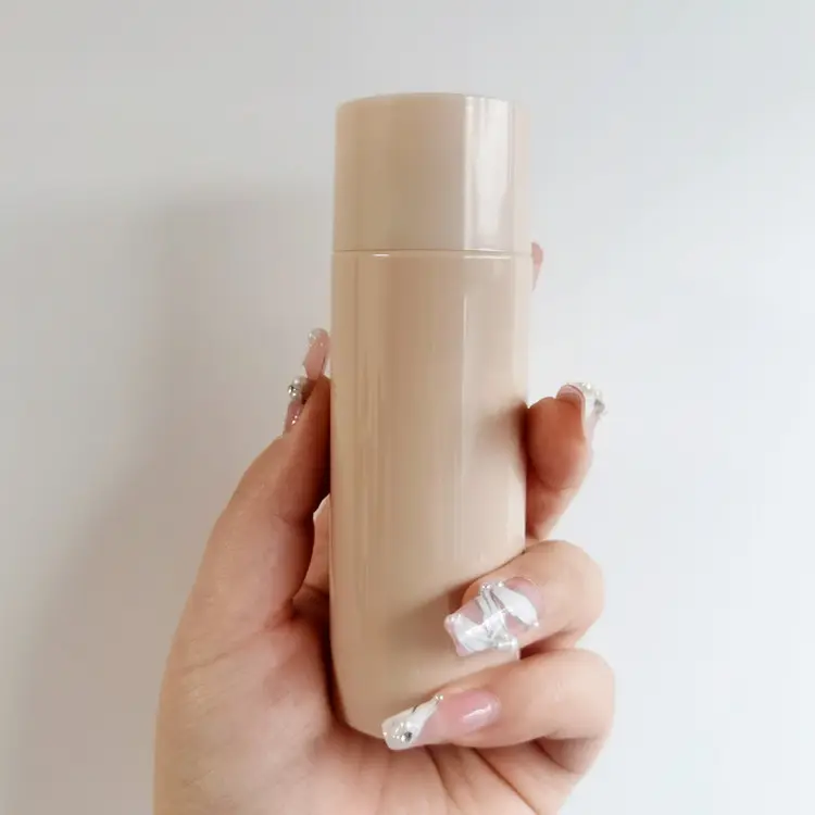 100ml hochwertige PET Kylie Hautpflege-Reinigungs flaschen für Hersteller Kosmetische Kunststoff-Toner-/Lotion-Verpackungs pumpen flaschen