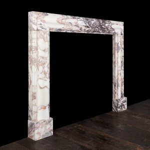 Cornice per Caminetto in Marmo Personalizzata, Decorazione Interna in Marmo Italiano Calacatta Viola - Product Image 5