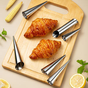 <span class=keywords><strong>Cuisine</strong></span> Acier Inoxydable Cuisson Cônes <span class=keywords><strong>Corne</strong></span> Pâtisserie Rouleau Gâteau Moule Spirale Cuit Croissants Tubes Cookie Dessert Outil - Product Image 6