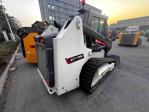 Precio de Fábrica XC7-TR08 Minicargadora de Orugas <span class=keywords><strong>para</strong></span> Movimiento de Tierras con Carga Nominal de 1 Tonelada y Capacidad de Cucharón de 0.6m³ en Stock - Product Image 3