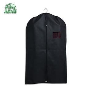 在线批发供应商套装服装套带标志定制尺寸无纺布服装防尘袋 - Product Image 3