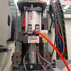 Bộ Điều Khiển CNC VMC 1580 Mitsubishi M80A Fanuc Alpha Beta Hệ Thống Trung Tâm Máy Dọc - Product Image 4