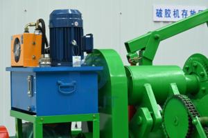 Déchiqueteuse de pneus semi-automatique-Production de miettes de caoutchouc à haute efficacité avec noyau de roulement de moteur pour le recyclage - Product Image 4