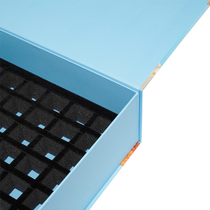 Boîte d'emballage pour ensemble de vernis à ongles en <span class=keywords><strong>gel</strong></span>, fermeture magnétique, matériaux recyclés haut de gamme, faite à la main - Product Image 5