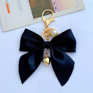Gantungan Kunci Pita Hati Mewah dengan Desain Buah & Anjing Bentuk 3D Ringan untuk Tas Wanita dan Anak Perempuan - Product Image 4