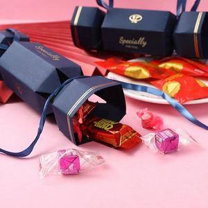 Cajas de regalo de lujo para fiestas y bodas a precio de fábrica, elegantes cajas de papel para dulces con cinta impresa con su propio logotipo - Product Image 1