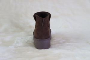 Лидер продаж, Женские Классические Теплые мягкие удобные темно-коричневые замшевые зимние сапоги на платформе, увеличивающие рост, повседневные зимние сапоги - Product Image 5