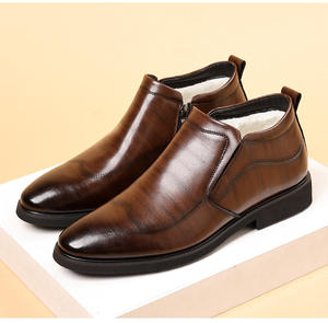 Nouvelles chaussures en maille décontractées pour hommes, style professionnel simple, légères, respirantes, semelle antidérapante, résistantes à l'usure, chaussures habillées - Product Image 1