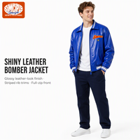 Veste de baseball américaine vintage personnalisée pour homme en cuir brillant, col côtelé rayé, fermeture éclair intégrale, poches à rabat, style bomber