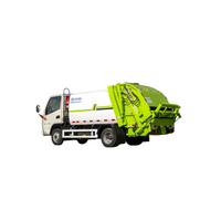 Camion compacteur de déchets KAMA 4,5 m³ 4x2 à chargement arrière avec collecte des eaux usées, idéal pour le transport des déchets urbains et résidentiels