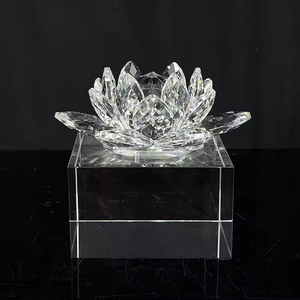 <span class=keywords><strong>Fleur</strong></span> de lotus en cristal transparent sur mesure avec base en papier blanc épais pour cadeaux de mariage - Product Image 3