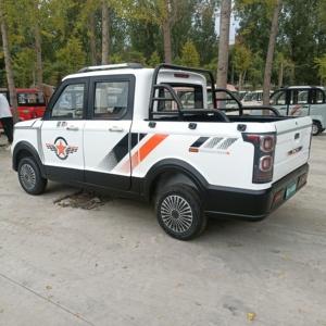 Camionnette de transport de passagers et de marchandises, quatre portes, quatre sièges, <span class=keywords><strong>prix</strong></span> direct d'usine, véhicule électrique de haute qualité fabriqué en Chine, vente chaude - Product Image 3