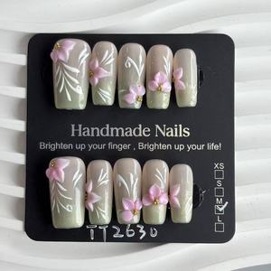 <span class=keywords><strong>Uñas</strong></span> Postizas Francesas <span class=keywords><strong>de</strong></span> Lujo Hechas a Mano al por Mayor con <span class=keywords><strong>Diseño</strong></span> Personalizado, Caja <span class=keywords><strong>de</strong></span> Acrílico, Adhesivos para <span class=keywords><strong>Uñas</strong></span> OEM/ODM, <span class=keywords><strong>Uñas</strong></span> a Presión para Dedos - Product Image 5