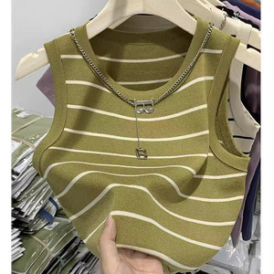 Summer New Sweater Literary Retro Women's Casual Pullover Small Vest Design Wholesale Short Length (Ne contient pas de collier) - Product Image 5