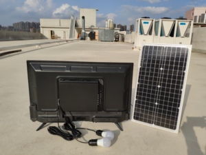 Televisor Solar Todo en Uno MINDTECH 12V, Televisor LED Chino Más Económico, Televisor Portátil con Batería Integrada - Product Image 5