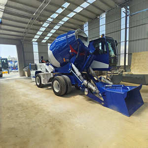 Camion malaxeur à chargement automatique Voiture malaxeur à béton à alimentation automatique 3.5 mètre cube à vendre - Product Image 2