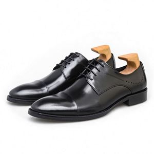 Chaussures habillées de luxe respirantes à bout pointu et lacets pour hommes, en cuir véritable, légères, antidérapantes, pour le bureau et la carrière - Product Image 1