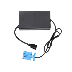 Cargador de Baterías para Montacargas Eléctricos, Proveedor de Cargadores Eléctricos B2B, Certificado CE C (4.2V 18650, Banco de Energía Portátil) - Product Image 6