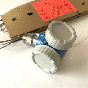 Transmisor de Nivel por Radar de Onda Guiada E+H FMP50-E5F50: Rango de Medición: hasta 4 m para Sondas Tipo Varilla - Product Image 1