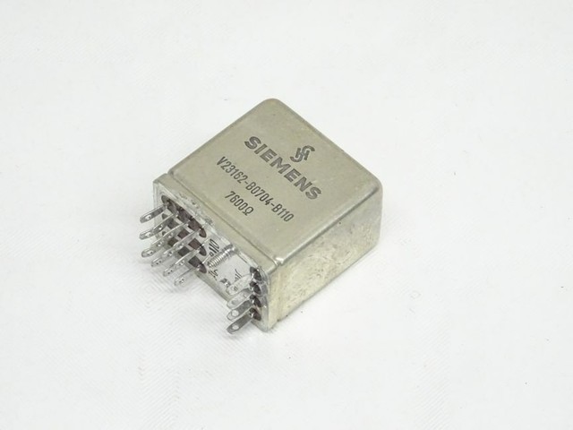 New and Original V23162 B0704 B110 Relay V23162 B0704 7600Ohm Stock in Warehouse