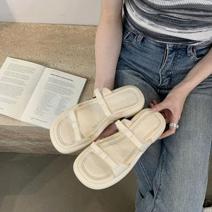 Sandalias de Playa Versátiles y Elegantes para Mujer, Antideslizantes, Transpirables, con Amortiguación, para Uso en Exteriores de Verano - Product Image 2