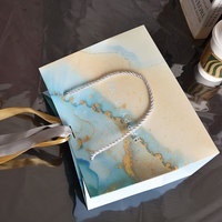 Taze Minimalist Karton Doğum Günü Hediye Çantası, İp Saplı ve Kurdeleli, Pişirme Atıştırmalıkları ve Şeker Paketleme İçin