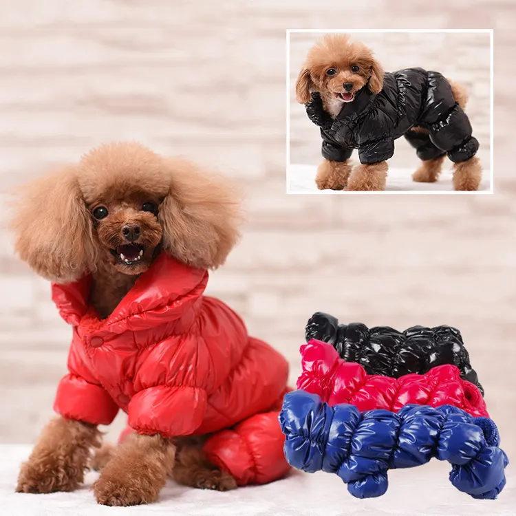 2020 नए डिजाइनर लक्जरी कुत्ते कपड़े घिरना गर्म के साथ चार पैर वाले Puffer कुत्ते सर्दियों कोट हूडि