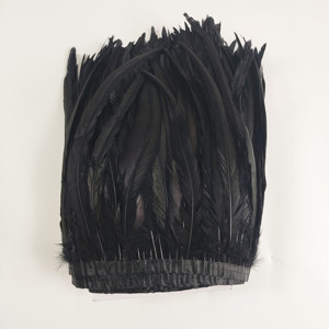 Frange <span class=keywords><strong>de</strong></span> plumes <span class=keywords><strong>de</strong></span> <span class=keywords><strong>coq</strong></span> personnalisée 2 plis 16-18 pouces (40-45 cm) <span class=keywords><strong>pour</strong></span> carnaval, garniture en plumes <span class=keywords><strong>de</strong></span> poulet - Product Image 4