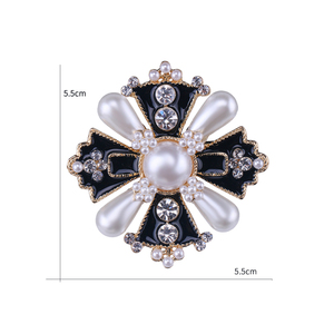 新着ヴィンテージスタイルクロスブローチ女性のファッション模擬真珠ドレス & コート合金ジュエリーウェディング & ギフト用 - Product Image 2