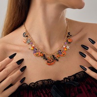 Kalung Choker Halloween SongYi dengan Liontin Labu, Hantu, Laba-laba, dan Tengkorak, Rantai Emas untuk Perhiasan Kostum Pesta