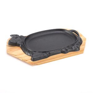 Plato <span class=keywords><strong>de</strong></span> carne <span class=keywords><strong>de</strong></span> hierro fundido <span class=keywords><strong>de</strong></span> alta calidad con plato pequeño <span class=keywords><strong>de</strong></span> madera <span class=keywords><strong>para</strong></span> sartenes Premium <span class=keywords><strong>de</strong></span> hospitalidad - Product Image 3