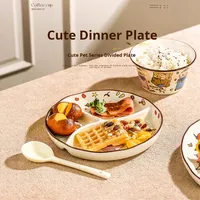 Nouvelle assiette compartimentée à motifs de dessins animés, vaisselle pour enfants, assiette de service compatible micro-ondes, assiette de cuisine domestique, assiette de régime pour adultes