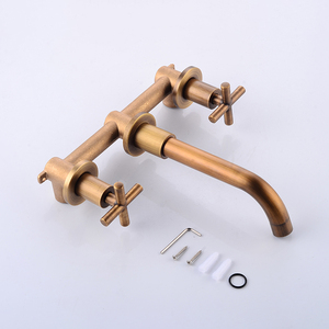 Mitigeur de lavabo <span class=keywords><strong>mural</strong></span> <span class=keywords><strong>Robinet</strong></span> d'évier de salle de bain en bronze antique <span class=keywords><strong>Robinet</strong></span> de lavabo <span class=keywords><strong>mural</strong></span> à trois trous à levier croisé - Product Image 6