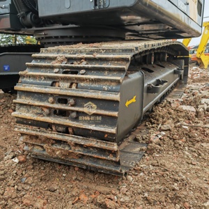 รถขุดตีนตะขาบ Volvo EC210D มือสอง ขนาดกลาง 21 ตัน ของแท้จากสวีเดน พร้อมเครื่องยนต์ดีเซล Volvo D5E ที่เชื่อถือได้ ลดราคาพิเศษ - Product Image 6