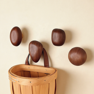 Crochets muraux en bois de noyer noir en forme de <span class=keywords><strong>galet</strong></span> pour suspendre des chapeaux, crochets multi-usages pour mur et derrière la porte - Product Image 1