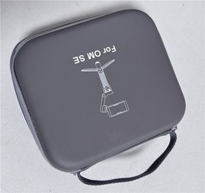 <span class=keywords><strong>Osmo</strong></span> <span class=keywords><strong>4</strong></span> <span class=keywords><strong>SE</strong></span> กระเป๋าถือขึ้นเครื่องวัสดุ PU, กระเป๋าเก็บของเหมาะสำหรับ <span class=keywords><strong>DJI</strong></span> <span class=keywords><strong>OSMO</strong></span> <span class=keywords><strong>4</strong></span> /<span class=keywords><strong>se</strong></span> Handheld Stabilizer - Product Image 3