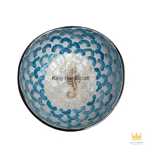 Bol en coquille de noix de coco naturelle avec incrustation de coquillages, mosaïque décorative artisanale, plat à bibelots pour la maison - Product Image 4