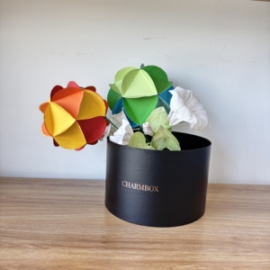 Boîte à fleurs ronde noire de luxe personnalisée en gros, boîte cylindrique pour chapeau avec logo personnalisé pour l'emballage de bouquets de fleuristes - Product Image 1