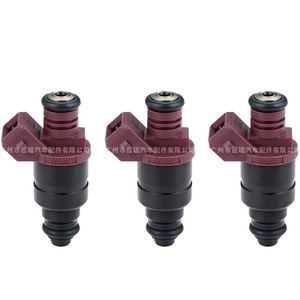 Inyector de Combustible 5WY2404A MIA11720 Para Motor de 3 Cilindros John Deere 825i Gator - Product Image 3