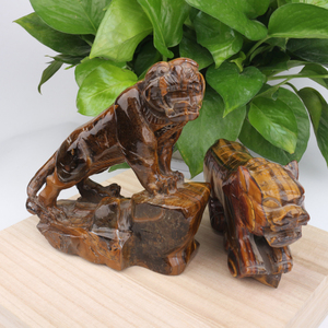 Sculptures de tigre sculptées à la main en pierre naturelle œil de tigre, artisanat en cristal, vente en gros - Product Image 5