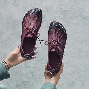 Nouvelles chaussures plates à lacets en cuir de vachette, style ethnique rétro, faites à la main, avec semelle souple et couleurs assorties - Product Image 3