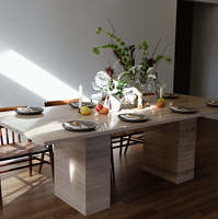 Table à manger rectangulaire de grande taille en marbre beige travertin, design italien, pour salle à manger royale