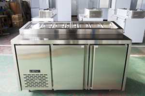 เคาน์เตอร์ทำความเย็นเชิงพาณิชย์สำหรับสลัดพิซซ่าแซนวิชโต๊ะโหมดระบายความร้อนด้วยอากาศสำหรับอุปกรณ์บาร์สลัด - Product Image 3